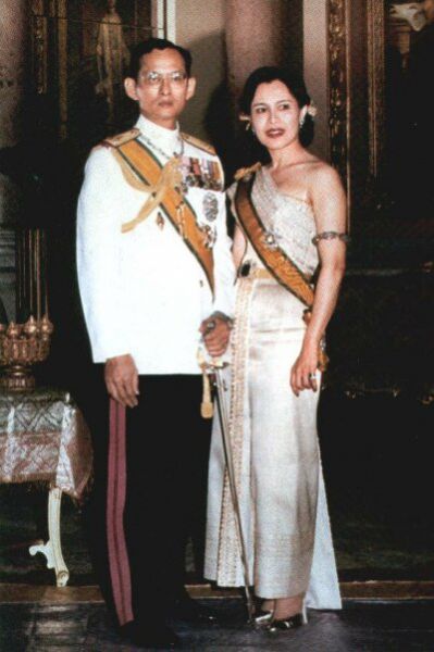 Читать по лицам